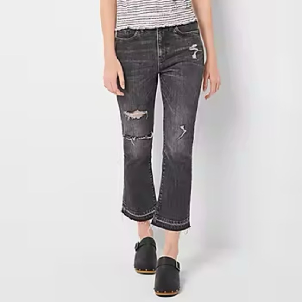 a.n.a. NWT 14 High Rise Cropped Flare Jeans Charcoal Gray Women’s Stretch New